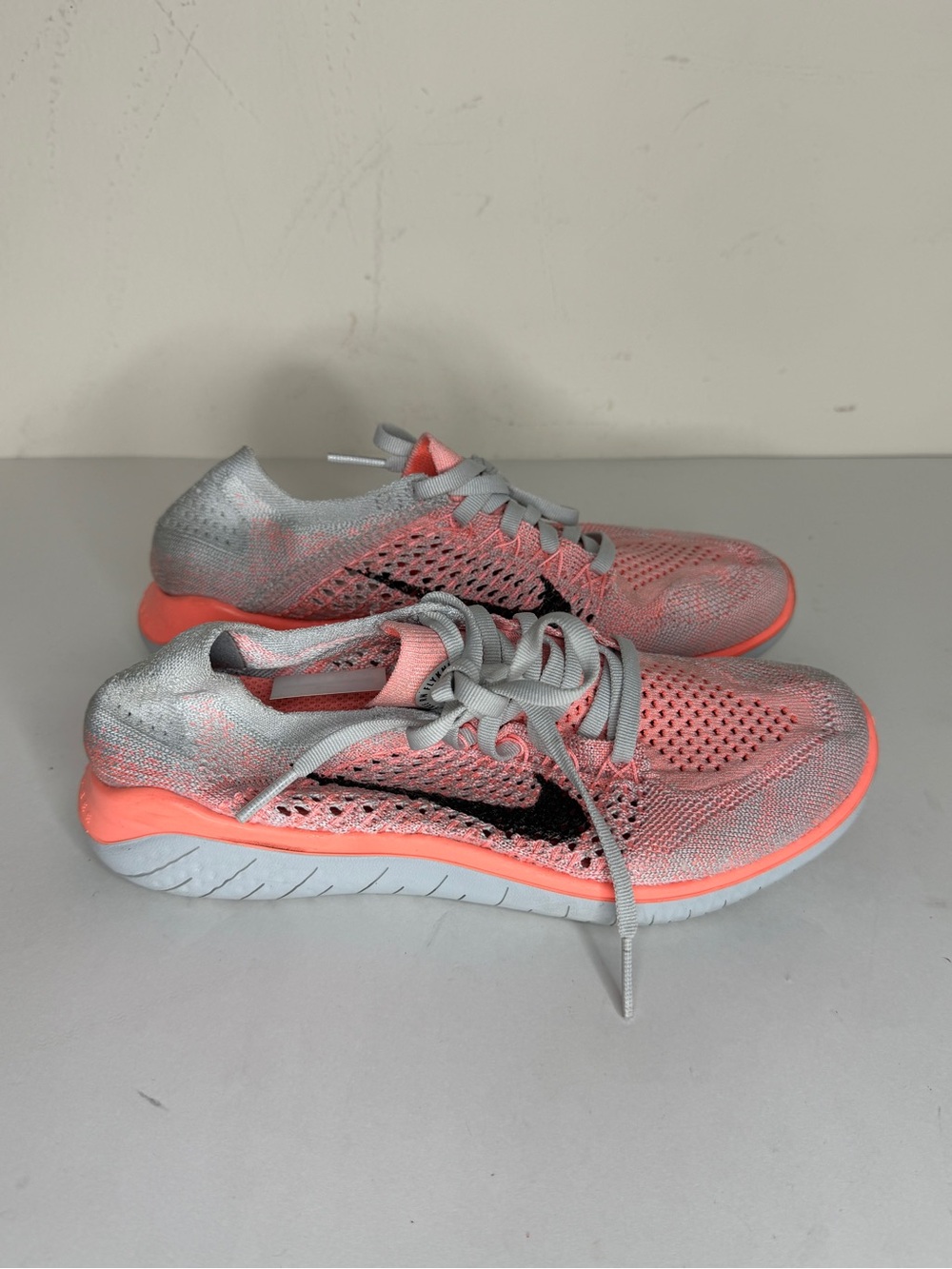 Nike Free RN Flyknit 2018 Women's 36.5 US 6 Shoes Sneakers 942839-800 Gray Pink